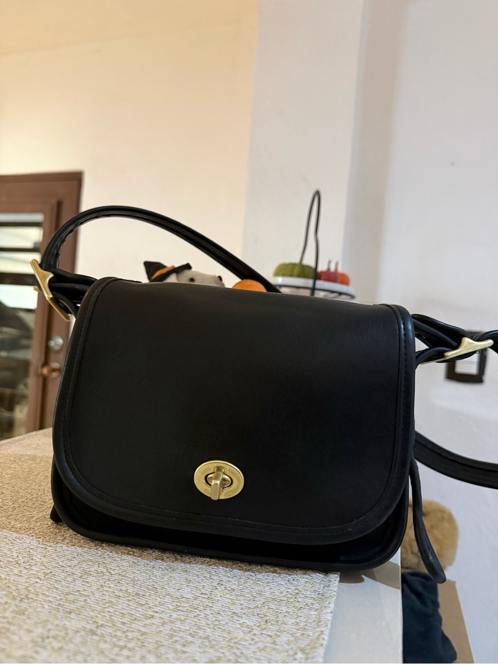 Vintage Coach Black Small Leather Crossbody with Gold Turn-Lock 9965